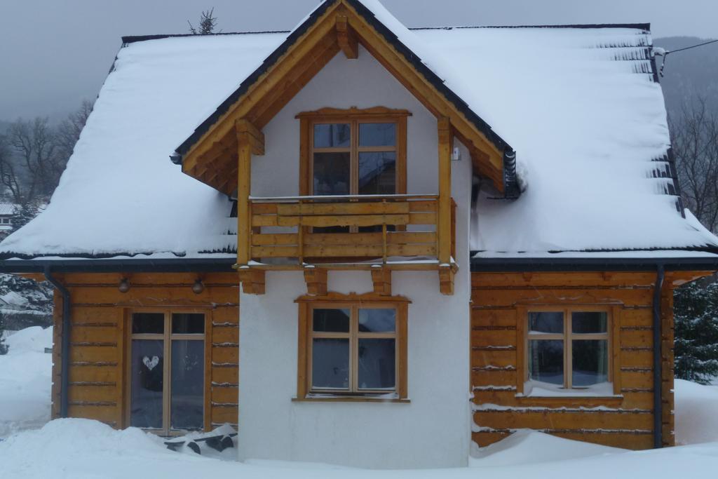 Sno House Villa Щирк Екстериор снимка