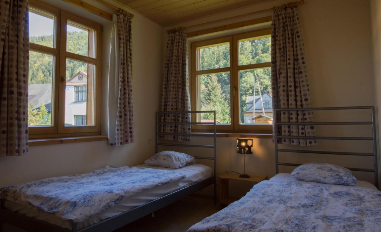 Sno House Villa Щирк Екстериор снимка